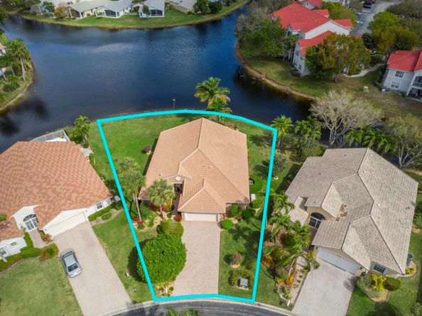 2515 Egret Lake Drive, Greenacres FL 33413
