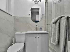 201 SE 23 Rd St, Fort Lauderdale FL 33316