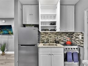 201 SE 23 Rd St, Fort Lauderdale FL 33316