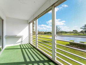2049 Hythe C, Boca Raton FL 33434