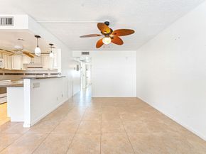 2049 Hythe C, Boca Raton FL 33434