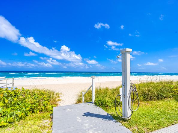 1194 Hillsboro Mile 57, Hillsboro Beach FL 33062