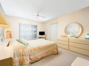 1194 Hillsboro Mile 57, Hillsboro Beach FL 33062