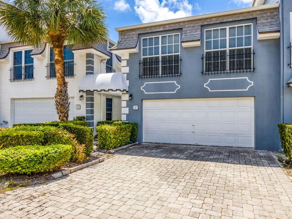 1194 Hillsboro Mile 57, Hillsboro Beach FL 33062