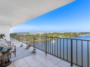 400 Seasage Drive 904, Delray Beach FL 33483
