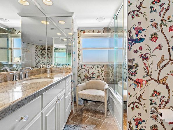 400 Seasage Drive 904, Delray Beach FL 33483