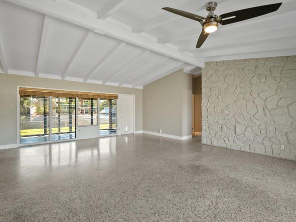 2624 Okeechobee Ln, Fort Lauderdale FL 33312