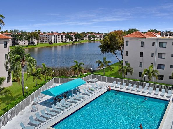 6241 Pointe Regal Circle 403, Delray Beach FL 33484
