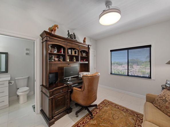 6241 Pointe Regal Circle 403, Delray Beach FL 33484