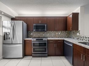 7625 NW 79th Ave 106, Tamarac FL 33321