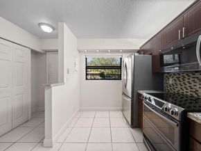 7625 NW 79th Ave 106, Tamarac FL 33321