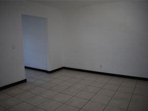 721 NW 1st Ct, Hallandale Beach FL 33009