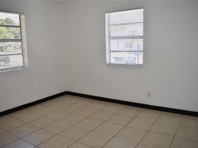 721 NW 1st Ct, Hallandale Beach FL 33009