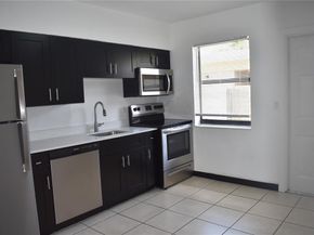 721 NW 1st Ct, Hallandale Beach FL 33009