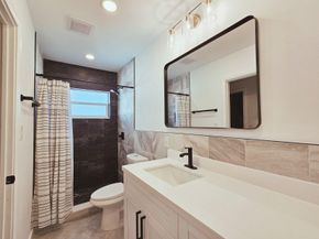 3820 Cleveland St, Hollywood FL 33021