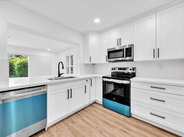 3820 Cleveland St, Hollywood FL 33021