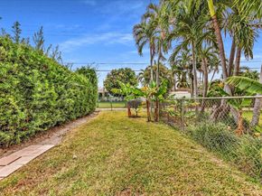 3820 Cleveland St, Hollywood FL 33021