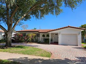 3820 Cleveland St, Hollywood FL 33021