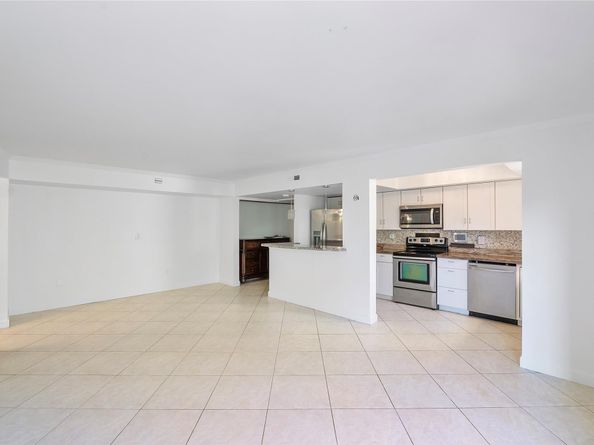 701 NW 19th St 512, Fort Lauderdale FL 33311