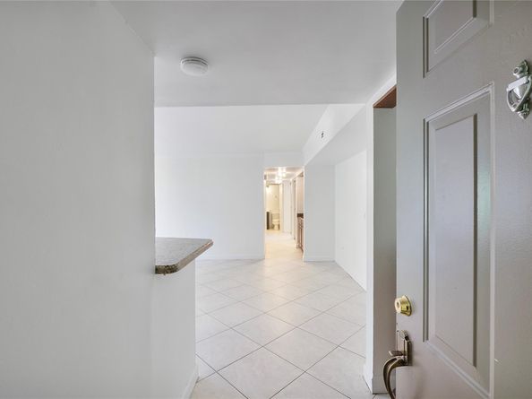 701 NW 19th St 512, Fort Lauderdale FL 33311