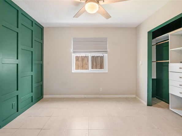 9329 NW 53rd Ct, Sunrise FL 33351