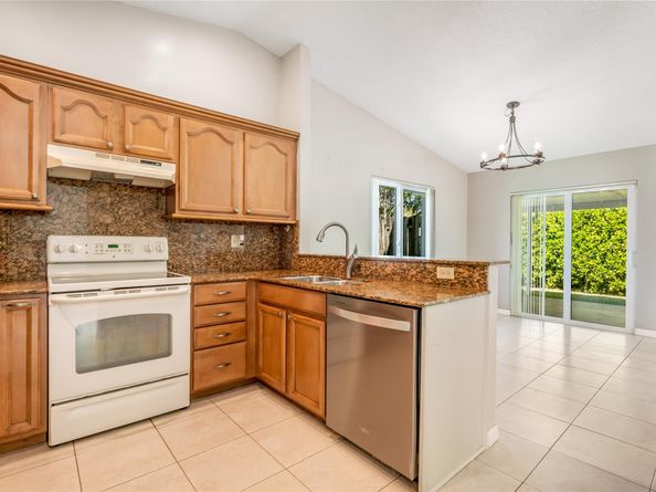 9329 NW 53rd Ct, Sunrise FL 33351