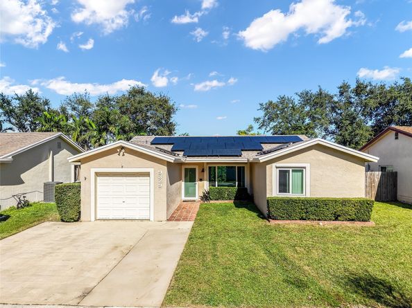 9329 NW 53rd Ct, Sunrise FL 33351