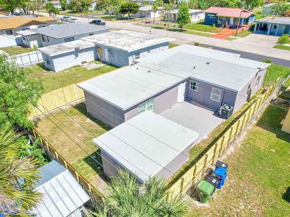 419 NW 19th Ave, Fort Lauderdale FL 33311