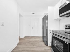 419 NW 19th Ave, Fort Lauderdale FL 33311