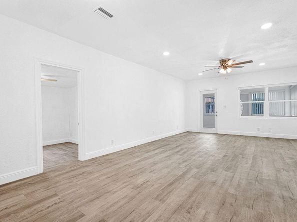419 NW 19th Ave, Fort Lauderdale FL 33311