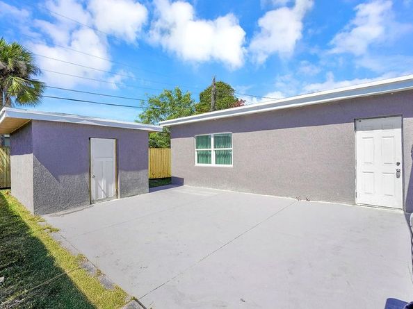 419 NW 19th Ave, Fort Lauderdale FL 33311