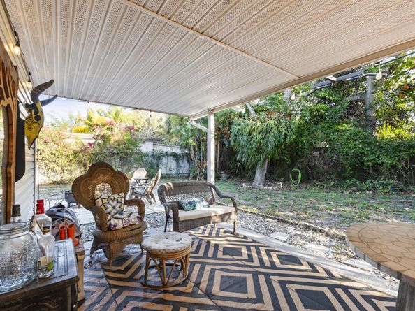 832 Lytle Street, West Palm Beach FL 33405