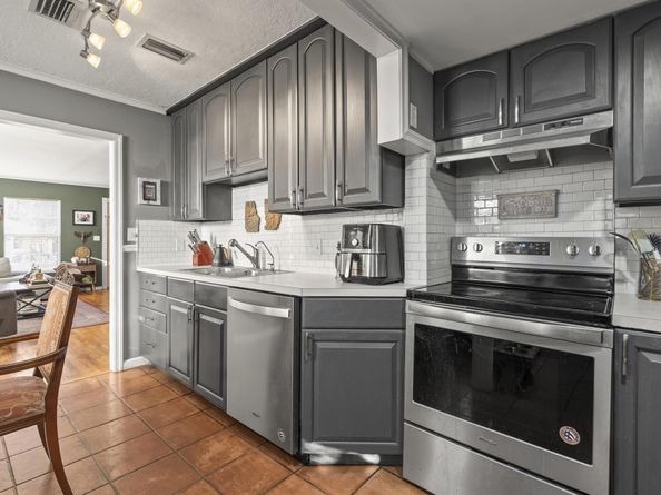 832 Lytle Street, West Palm Beach FL 33405