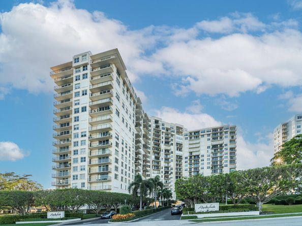 1801 S Flagler Drive 402, West Palm Beach FL 33401