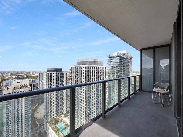 601 NE 1st Avenue 3905, Miami FL 33132