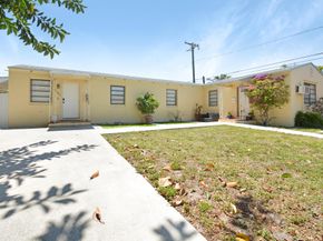 2140 Monroe Terrace, Hollywood FL 33020