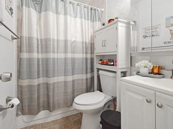 2140 Monroe Terrace, Hollywood FL 33020