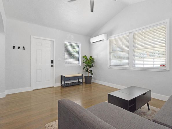 2140 Monroe Terrace, Hollywood FL 33020