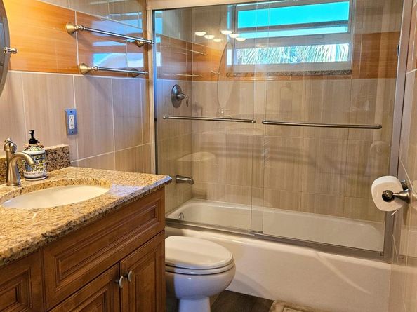 2677 Dudley Drive W G, West Palm Beach FL 33415