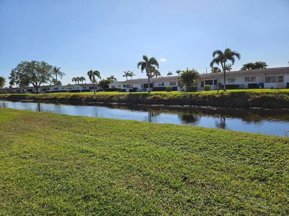 2677 Dudley Drive W G, West Palm Beach FL 33415