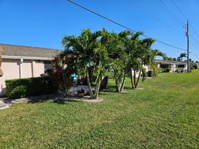 2677 Dudley Drive W G, West Palm Beach FL 33415