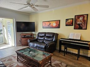 2677 Dudley Drive W G, West Palm Beach FL 33415