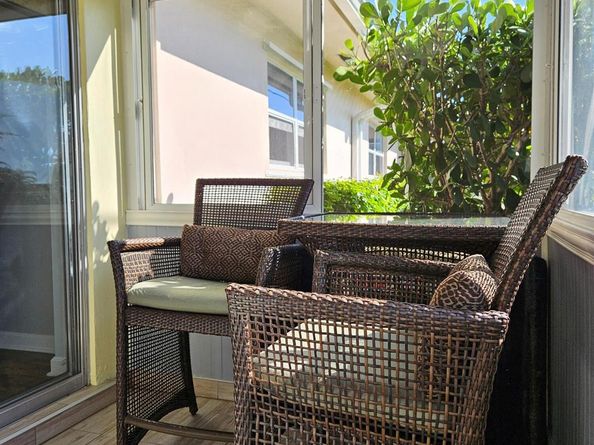 2677 Dudley Drive W G, West Palm Beach FL 33415