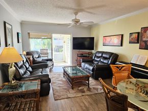 2677 Dudley Drive W G, West Palm Beach FL 33415