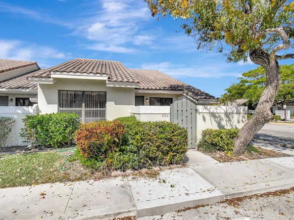 492 Hardwood Place, Boca Raton FL 33431