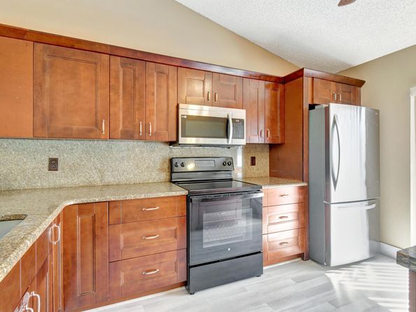 492 Hardwood Place, Boca Raton FL 33431