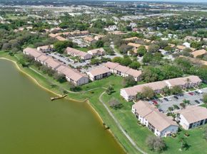 492 Hardwood Place, Boca Raton FL 33431