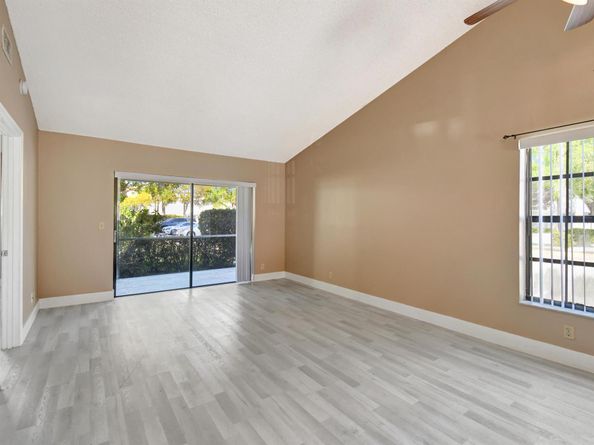 492 Hardwood Place, Boca Raton FL 33431