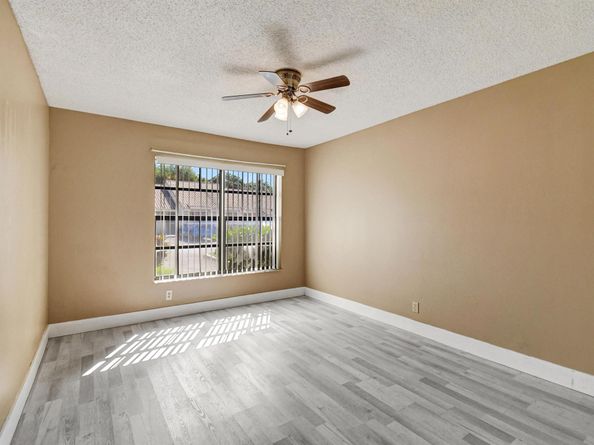492 Hardwood Place, Boca Raton FL 33431