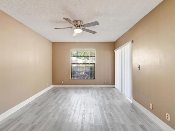 492 Hardwood Place, Boca Raton FL 33431